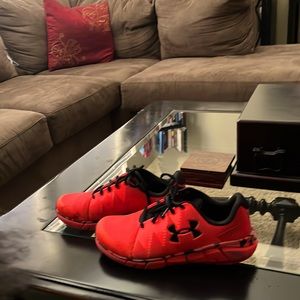 Bright red under armor shoes size7 lightly used
